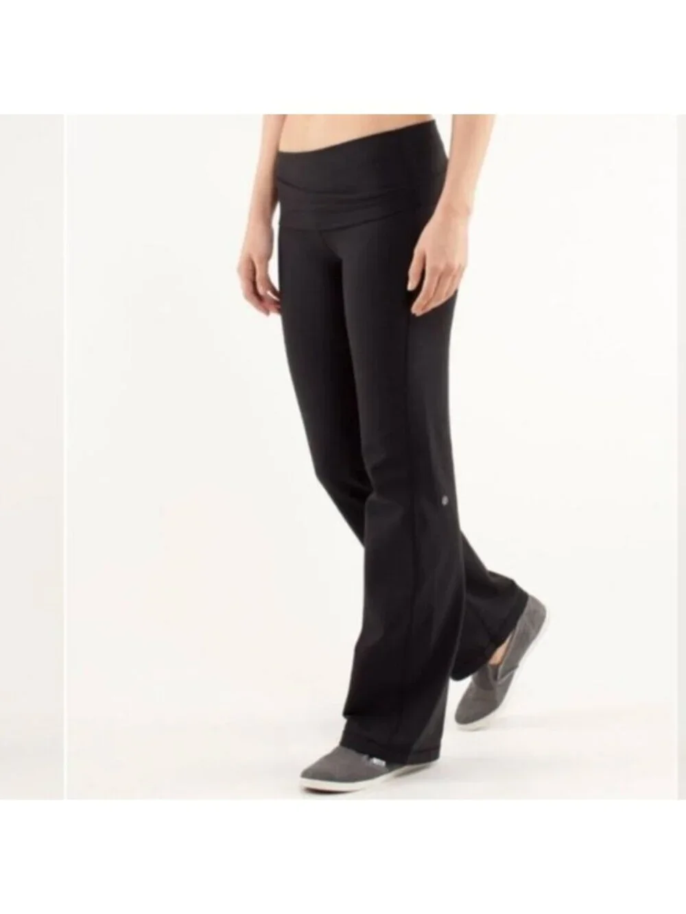 Lululemon Astro Pant Black EUC